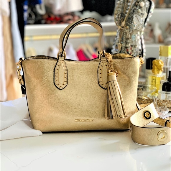 Michael Kors gold purse - Picture 3 of 3